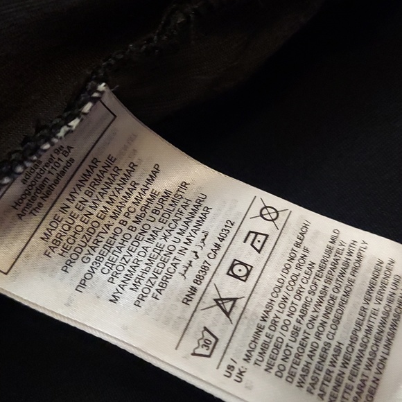 Adidas - Picture 7 of 16